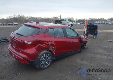 2022 Nissan Kicks Sv Xtronic Cvt z USA, uszkodzony, nr VIN 3N1CP5CV5NL483074